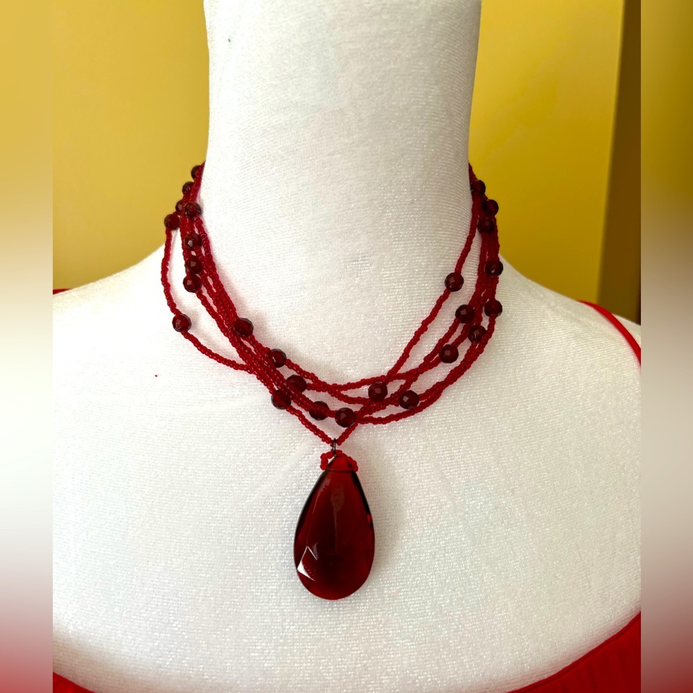 Necklace in Red